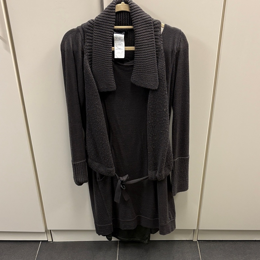 Women's Charcoal Gray Sweater with Belt